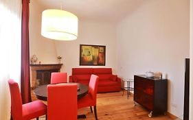 San Lorenzo Central Apartment